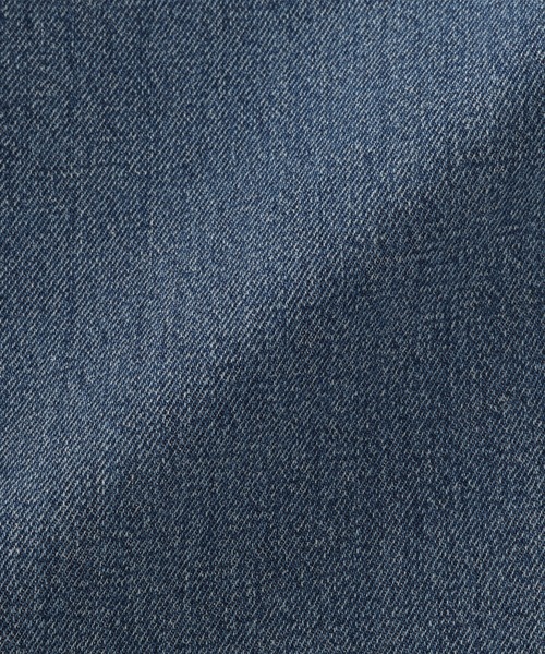 無印良品（ムジルシリョウヒン）の「婦人　木の実から作ったカポック混　デニムバレルパンツ（デニムパンツ・レディース・ライトブルー/ダークネイビー・S/M/L/XL）」の4枚目の写真