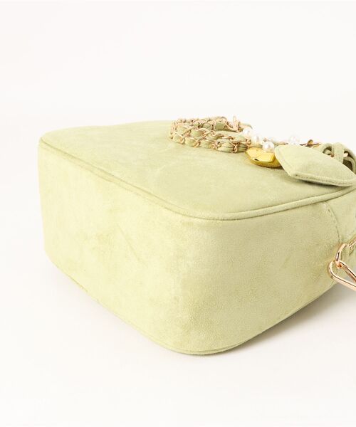 REDYAZEL（レディアゼル）の「チャーム2WAYスクエアバッグ（ショルダーバッグ・レディース・ブラウン系その他/ブラウン/グリーン・FREE）」の8枚目の写真