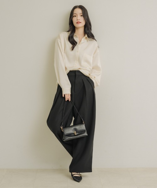 NEUNA（ヌナ）の「ウールライクタックワイドパンツ（スラックス・レディース・ブラック/ブラウン/チャコールグレー・FREE）」の13枚目の写真