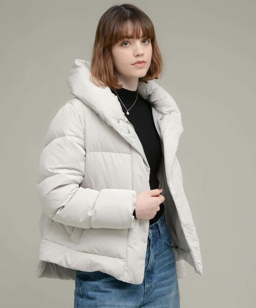 URBAN RESEARCH Sonny Label（アーバンリサーチサニーレーベル）の「『WEB限定』撥水ショールカラーミディコート（ダウンジャケット/コート・レディース・ライトグレー/ブラック/ネイビー・FREE）」の17枚目の写真