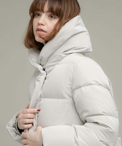 URBAN RESEARCH Sonny Label（アーバンリサーチサニーレーベル）の「『WEB限定』撥水ショールカラーミディコート（ダウンジャケット/コート・レディース・ライトグレー/ブラック/ネイビー・FREE）」の19枚目の写真