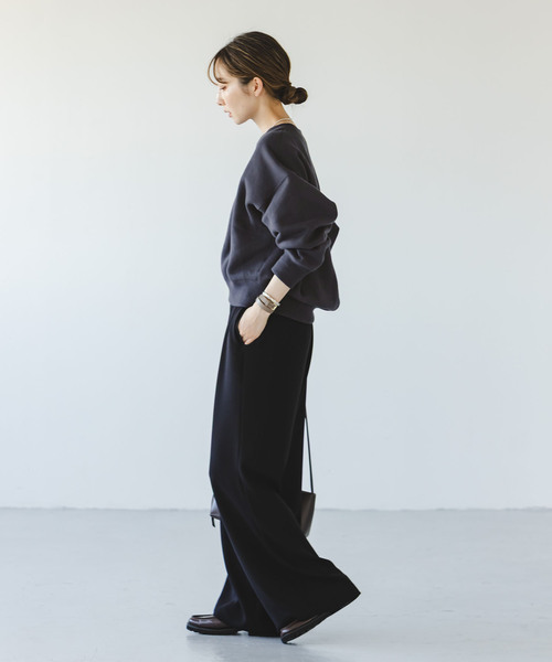 Noble（ノーブル）の「ナッピングオーバーニュアンススウェット（スウェット・レディース・チャコールグレー/ベージュ・FREE）」の17枚目の写真