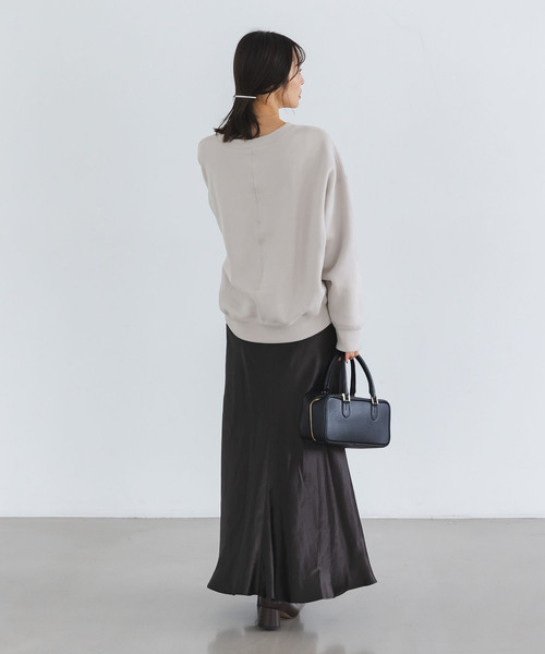 Noble（ノーブル）の「ナッピングオーバーニュアンススウェット（スウェット・レディース・チャコールグレー/ベージュ・FREE）」の12枚目の写真