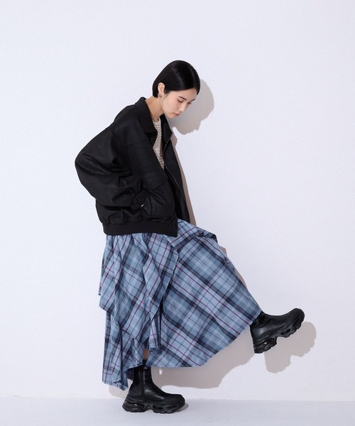 JEANASIS（ジーナシス）の「イレヘムレイヤードチェックスカート/592867（スカート・レディース・レッド系その他/ブルー系その他/ブラウン系その他・FREE）」の18枚目の写真