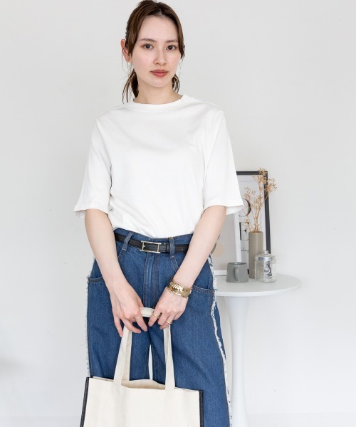 aity(アイティ)の「2×2リブプチハイネック半袖Tシャツ きれいめ 五部袖 大きいサイズ コットン 夏服(Tシャツ/カットソー・レディース・ブラック/オフホワイト・L/LL/3L/M/4L)」の2枚目の写真