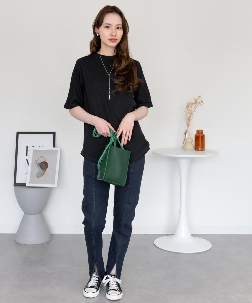 aity(アイティ)の「2×2リブプチハイネック半袖Tシャツ きれいめ 五部袖 大きいサイズ コットン 夏服(Tシャツ/カットソー・レディース・ブラック/オフホワイト・L/LL/3L/M/4L)」の16枚目の写真