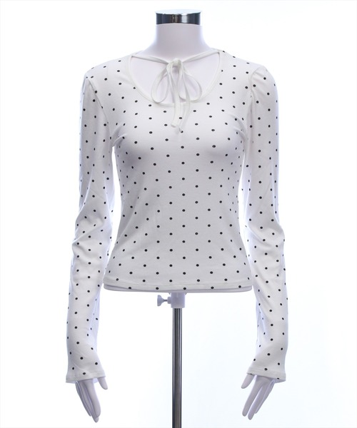 clear（クリア）の「フロントリボンドットプリントカットソー［韓国ファッション レイヤード］≪AW新作≫（Tシャツ/カットソー・レディース・グレー/ブラック/オフホワイト・F）」の18枚目の写真