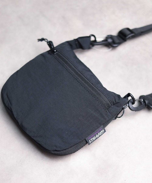 Gramicci（グラミチ）の「『GRAMICCI』NYLON PACKABLE TOTE（トートバッグ・メンズ・ブラック/グレー・FREE）」の14枚目の写真
