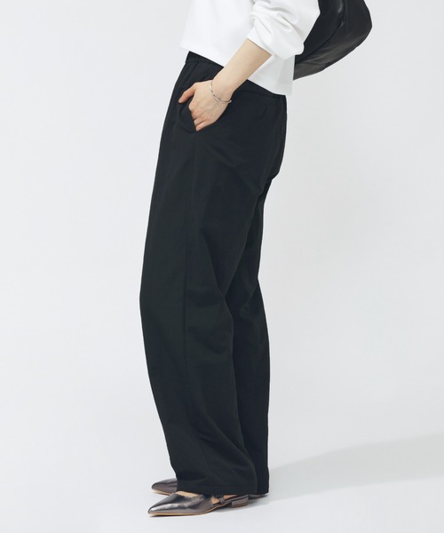 NEW BALANCE（ニューバランス）の「【アルペン限定】 ニューバランス New Balance THE CITY ウーブンパラシュートパンツ（その他パンツ・レディース・ブラック/アイボリー・S/M/L）」の7枚目の写真