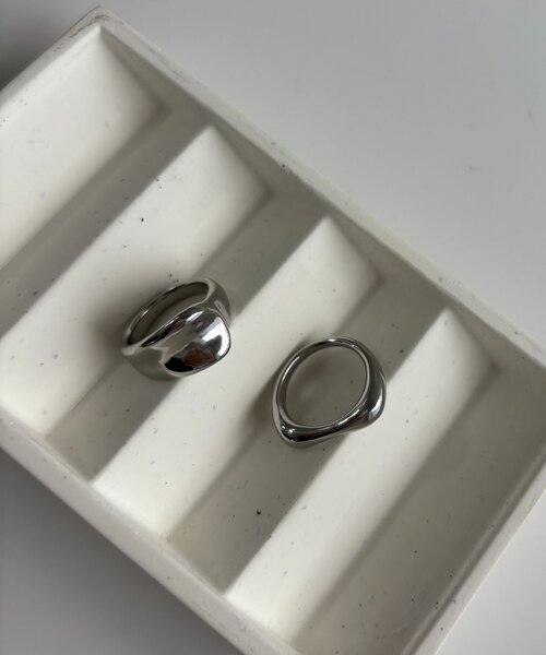 CAPRICIEUX LE'MAGE（カプリシューレマージュ）の「〈GOLDY/ゴールディ〉2SETドレッセリング（ネックレス・レディース・シルバー/ゴールド・FREE）」の4枚目の写真