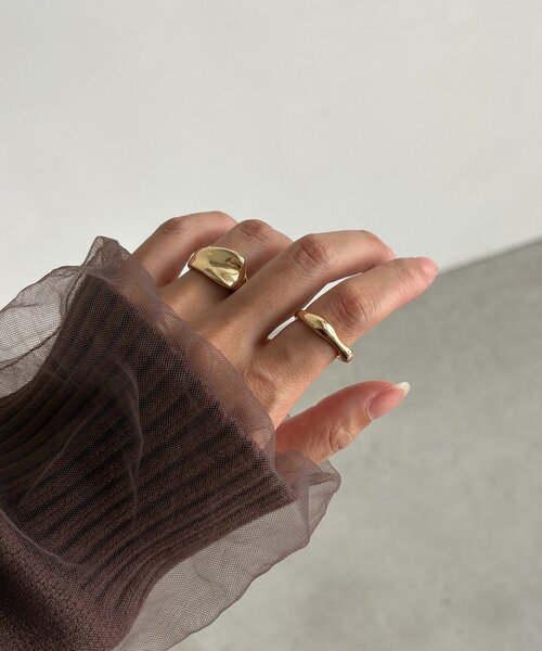 CAPRICIEUX LE'MAGE（カプリシューレマージュ）の「〈GOLDY/ゴールディ〉2SETドレッセリング（ネックレス・レディース・シルバー/ゴールド・FREE）」の5枚目の写真