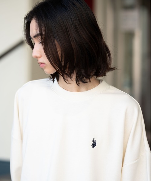 U.S. POLO ASSN.(ユーエスポロアッスン)の「∴WEGO/U.S. POLO ASSN. 別注ワンポイントプルオーバー(スウェット・メンズ・スミクロ/ブラック/オフホワイト/杢グレー・MEDIUM/LARGE)」の2枚目の写真