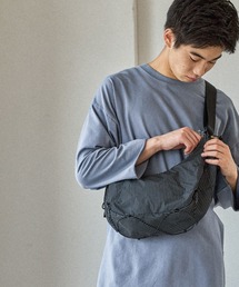コード付きチェックショルダーバッグ