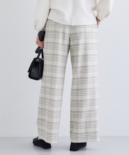 INDIVI（インディヴィ）の「【褒められパンツ／ウール混】ウォームウール ワイドパンツ（その他パンツ・レディース・ブラック/ブルー系その他5/ライトグレー系1/ネイビー系2/ライトグレー系3/グレー系その他4/ブラック系その他4・03/05/12/13/15 /19/34/36/38/40/42）」の14枚目の写真