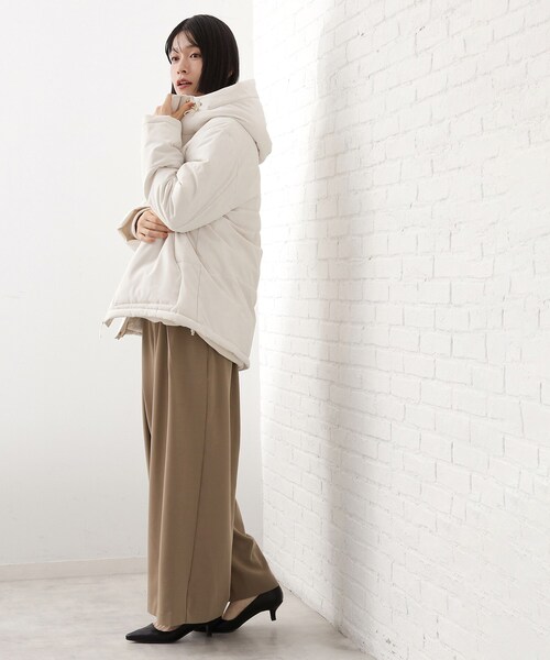 THE SHOP TK (ザ ショップ ティーケー )の「【すっきり見えシルエット】上品ふわもこ中綿ブルゾン(その他アウター・レディース・ブラック/カーキ/アイボリー・13/12)」の15枚目の写真