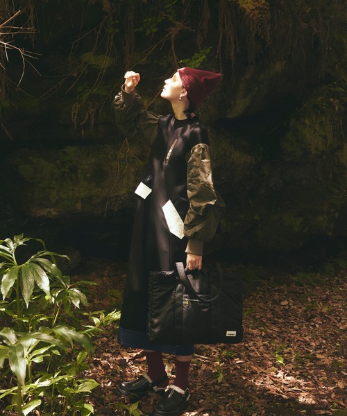 PADDED SLEEVE CUT OP（ワンピース）｜OMMO（オーエムエムオー