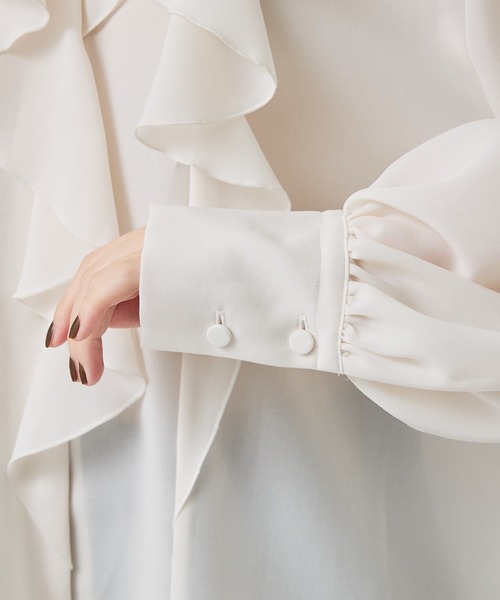 qualite（カリテ）の「ダブルラッフルブラウス/秋服/冬服/オフィスカジュアル（シャツ/ブラウス・レディース・オフホワイト/ワイン・フリー）」の17枚目の写真