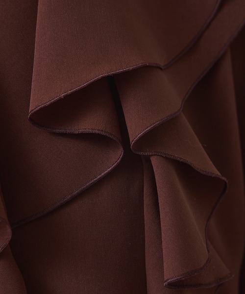 qualite（カリテ）の「ダブルラッフルブラウス/秋服/冬服/オフィスカジュアル（シャツ/ブラウス・レディース・オフホワイト/ワイン・フリー）」の6枚目の写真