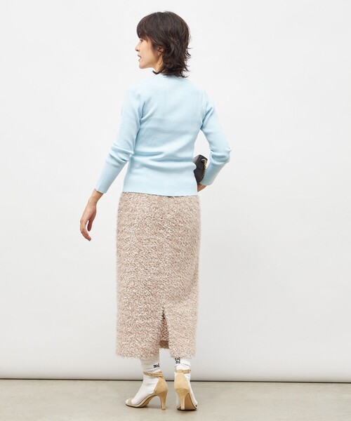 NOLLEY’S Sophi(ノーリーズソフィ)の「《アンサンブル対応》《手洗い可能》カシミヤ混リブVネックカーディガン(カーディガン/ボレロ・レディース・アイボリー/イエロー/サックスブルー/ブラック・36/38)」の14枚目の写真