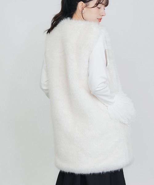 PICCIN PERLA（ピッチンペルラ）の「フェイクファーベスト（ロング