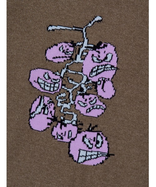 YESEYESEE（イエスアイシー）の「Cherry Tomatoes Graphic Knit Pullover（ニット/セーター・メンズ・ブラウン/ネイビー・L/M/S/XL）」の4枚目の写真