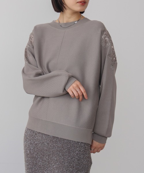 Bou Jeloud（ブージュルード）の「肩レースドルマンニットプルオーバー（ニット/セーター・レディース・ベージュ/ブラック/グレー・FREE）」の14枚目の写真