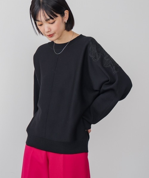 Bou Jeloud（ブージュルード）の「肩レースドルマンニットプルオーバー（ニット/セーター・レディース・ベージュ/ブラック/グレー・FREE）」の7枚目の写真