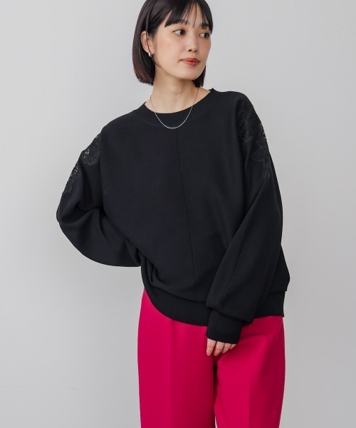 Bou Jeloud（ブージュルード）の「肩レースドルマンニットプルオーバー（ニット/セーター・レディース・ベージュ/ブラック/グレー・FREE）」の8枚目の写真