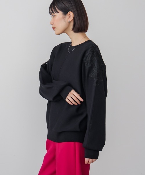 Bou Jeloud（ブージュルード）の「肩レースドルマンニットプルオーバー（ニット/セーター・レディース・ベージュ/ブラック/グレー・FREE）」の10枚目の写真