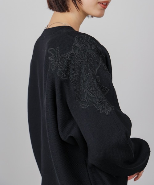 Bou Jeloud（ブージュルード）の「肩レースドルマンニットプルオーバー（ニット/セーター・レディース・ベージュ/ブラック/グレー・FREE）」の11枚目の写真