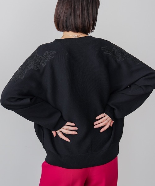 Bou Jeloud（ブージュルード）の「肩レースドルマンニットプルオーバー（ニット/セーター・レディース・ベージュ/ブラック/グレー・FREE）」の12枚目の写真