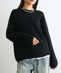シンプル無地ニット