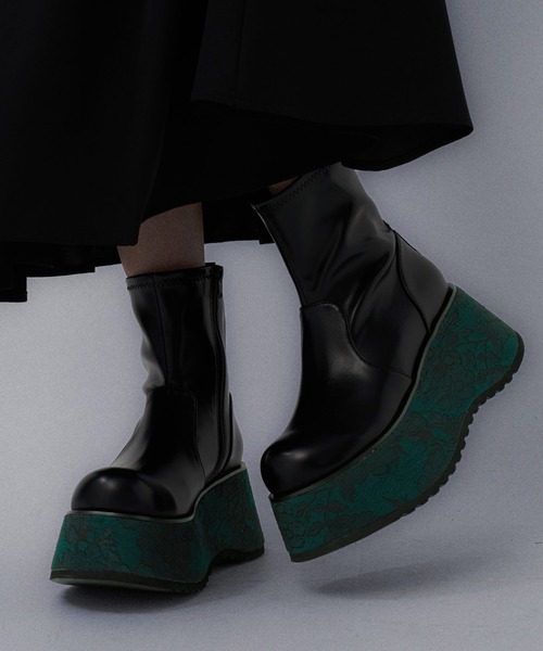 HARE(ハレ)の「ガラソールボリュームブーツ(HARE)(ブーツ・レディース・グリーン/ブラック・MEDIUM/LARGE)」の13枚目の写真