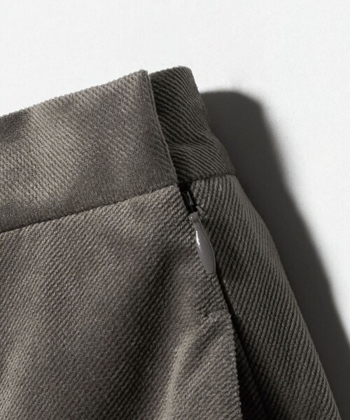 A DAY IN THE LIFE UNITED ARROWS(アデイインザライフユナイテッドアローズ)の「ツイルコーデュロイ フレアスカート <A DAY IN THE LIFE>(スカート・レディース・ネイビー/モカ/ベージュ・38/36)」の19枚目の写真