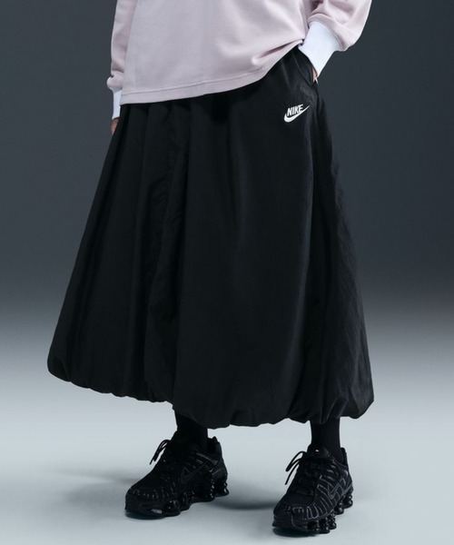 NIKE（ナイキ）の「ナイキ NIKE ナイキ  NSW WR スカート（スカート・レディース・オフホワイト/ブラック・S/M/L）」の2枚目の写真