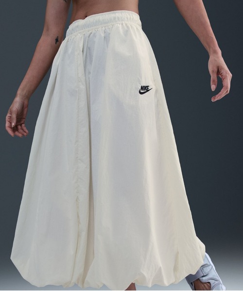 NIKE（ナイキ）の「ナイキ NIKE ナイキ  NSW WR スカート（スカート・レディース・オフホワイト/ブラック・S/M/L）」の3枚目の写真