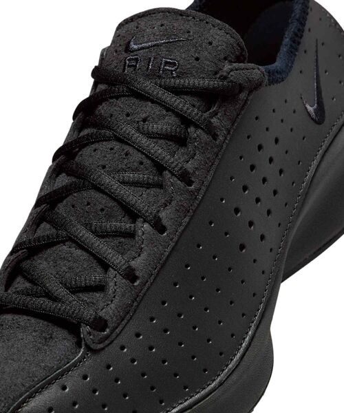 NIKE(ナイキ)の「ナイキ エア スーパーフライ ウィメンズシューズ / Nike Air Superfly Women's Shoes HJ8082-002 Black(スニーカー・レディース・ブラック・25/24.5/24/23.5/23/22.5/26/25.5/22)」の5枚目の写真