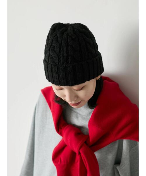 Samansa Mos2 blue（サマンサモスモスブルー）の「ケーブルニット帽（ハット・レディース・チャコールグレー/ブラック/キナリ・F）」の8枚目の写真