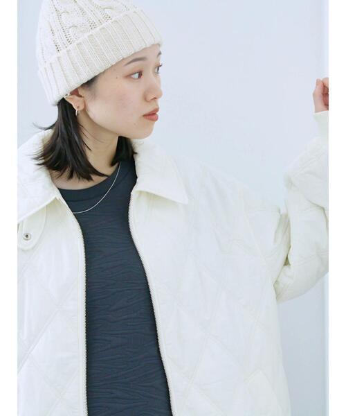 Samansa Mos2 blue（サマンサモスモスブルー）の「ケーブルニット帽（ハット・レディース・チャコールグレー/ブラック/キナリ・F）」の20枚目の写真