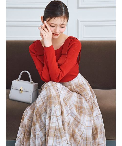 CELFORD（セルフォード）の「リュタンビジュースタッズポシェット（Ｍ）（ショルダーバッグ・レディース・アイボリー/ブラック/グレイッシュベージュ/ライトピンク・F）」の10枚目の写真