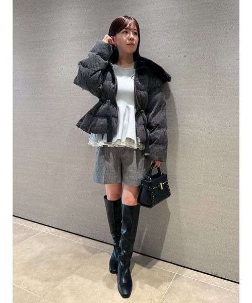 CELFORD(セルフォード)の「リュタンビジュースタッズポシェット(M)(ショルダーバッグ・レディース・アイボリー/ブラック/グレイッシュベージュ/ライトピンク・F)」の10枚目の写真