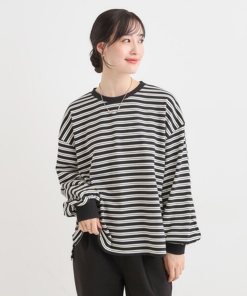 SHOO・LA・RUE(シューラルー)の「【S-LL/洗濯機可】マルチボーダー ミニ裏毛トップス(Tシャツ/カットソー・レディース・ブラック系2/ブラウン系その他3/ピンク系7・01/02/03/04)」の4枚目の写真