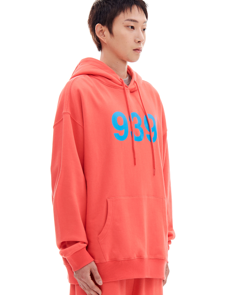 ARCHIVE BOLD（アーカイブボールド）の「939 LOGO HOOD (SALMON)（パーカー・レディース・その他・MEDIUM/SMALL/X-LARGE/LARGE）」の2枚目の写真