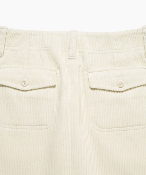 TTUDEMENT(トュードメント)の「CORDUROY MINI SKIRT IVORY(スカート・レディース・その他・SMALL/MEDIUM/LARGE)」の6枚目の写真