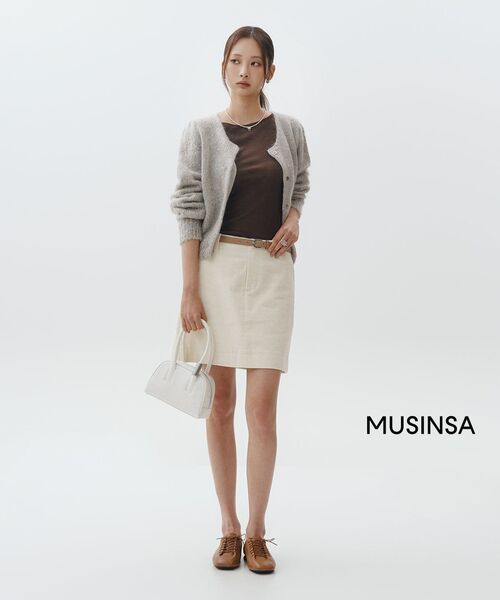 TTUDEMENT(トュードメント)の「CORDUROY MINI SKIRT IVORY(スカート・レディース・その他・SMALL/MEDIUM/LARGE)」の9枚目の写真
