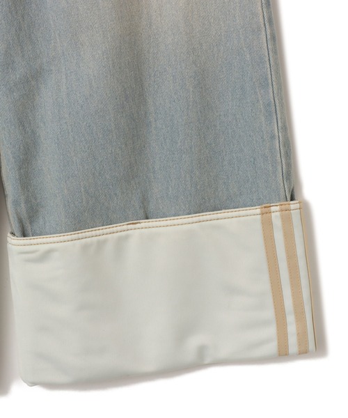 adidas(アディダス)の「adidas VINTAGE WIDE LEG JEANS / アディダス ヴィンテージ ワイド レッグ ジーンズ(デニムパンツ・レディース・ライトブルー・25inch/26inch/27inch)」の5枚目の写真