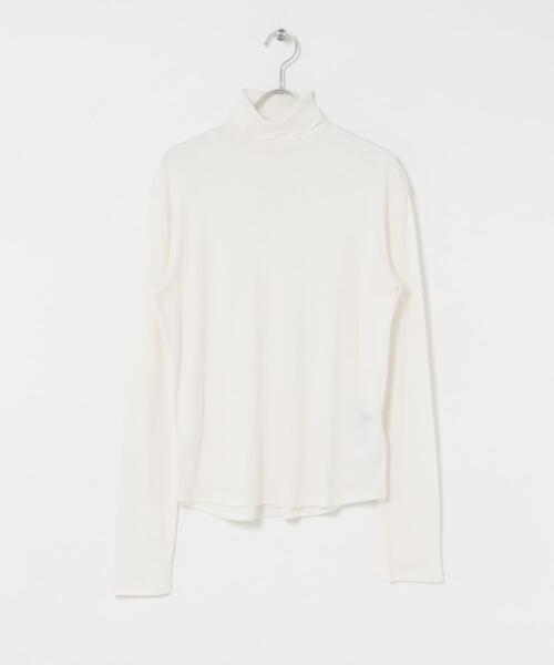 URBAN RESEARCH ROSSO WOMEN(アーバンリサーチ ロッソ)の「コットンカシミヤハイネックカットソー(Tシャツ/カットソー・レディース・ネイビー/オフホワイト/ベージュ系その他・FREE)」の20枚目の写真