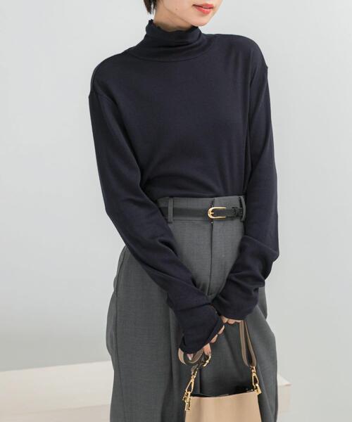 URBAN RESEARCH ROSSO WOMEN(アーバンリサーチ ロッソ)の「コットンカシミヤハイネックカットソー(Tシャツ/カットソー・レディース・ネイビー/オフホワイト/ベージュ系その他・FREE)」の10枚目の写真