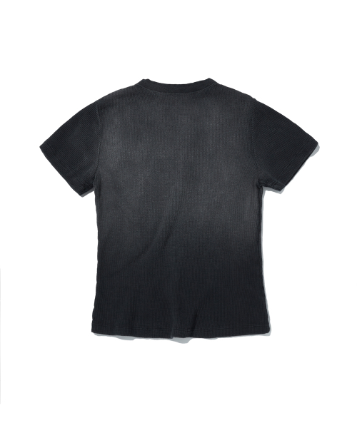 suade（スエード）の「WASHED THERMAL LOGO TEE [BLACK]（Tシャツ/カットソー・レディース・その他・SMALL/MEDIUM）」の2枚目の写真