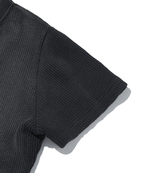 suade（スエード）の「WASHED THERMAL LOGO TEE [BLACK]（Tシャツ/カットソー・レディース・その他・SMALL/MEDIUM）」の5枚目の写真